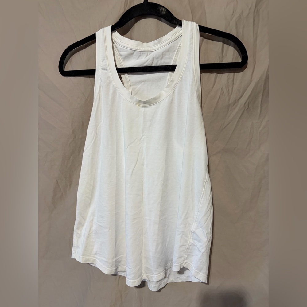 Lululemon tank top